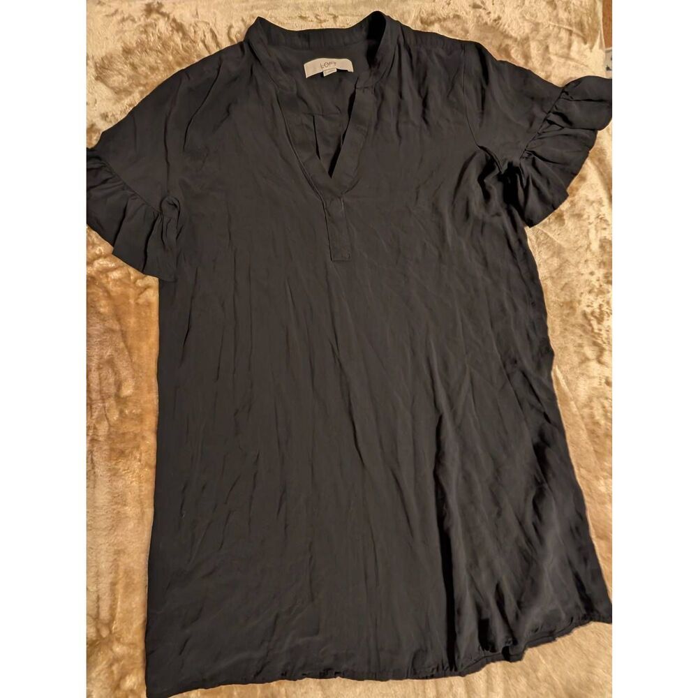 Loft 100% Rayon Simple Black Dress, Cute Ruffled, Sleeves, Above Knee, Size Smal